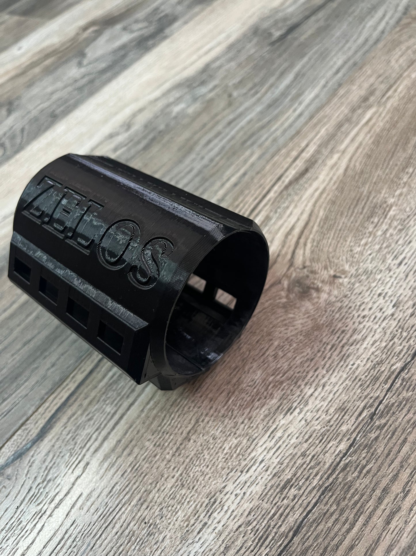 Umarex Zelos Bottle Clamp with M-lock Mounting points